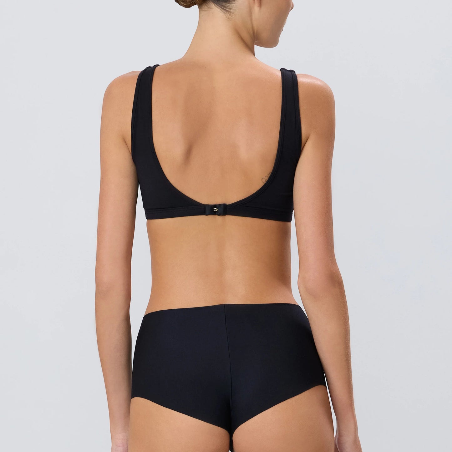 LOW RISE THONG