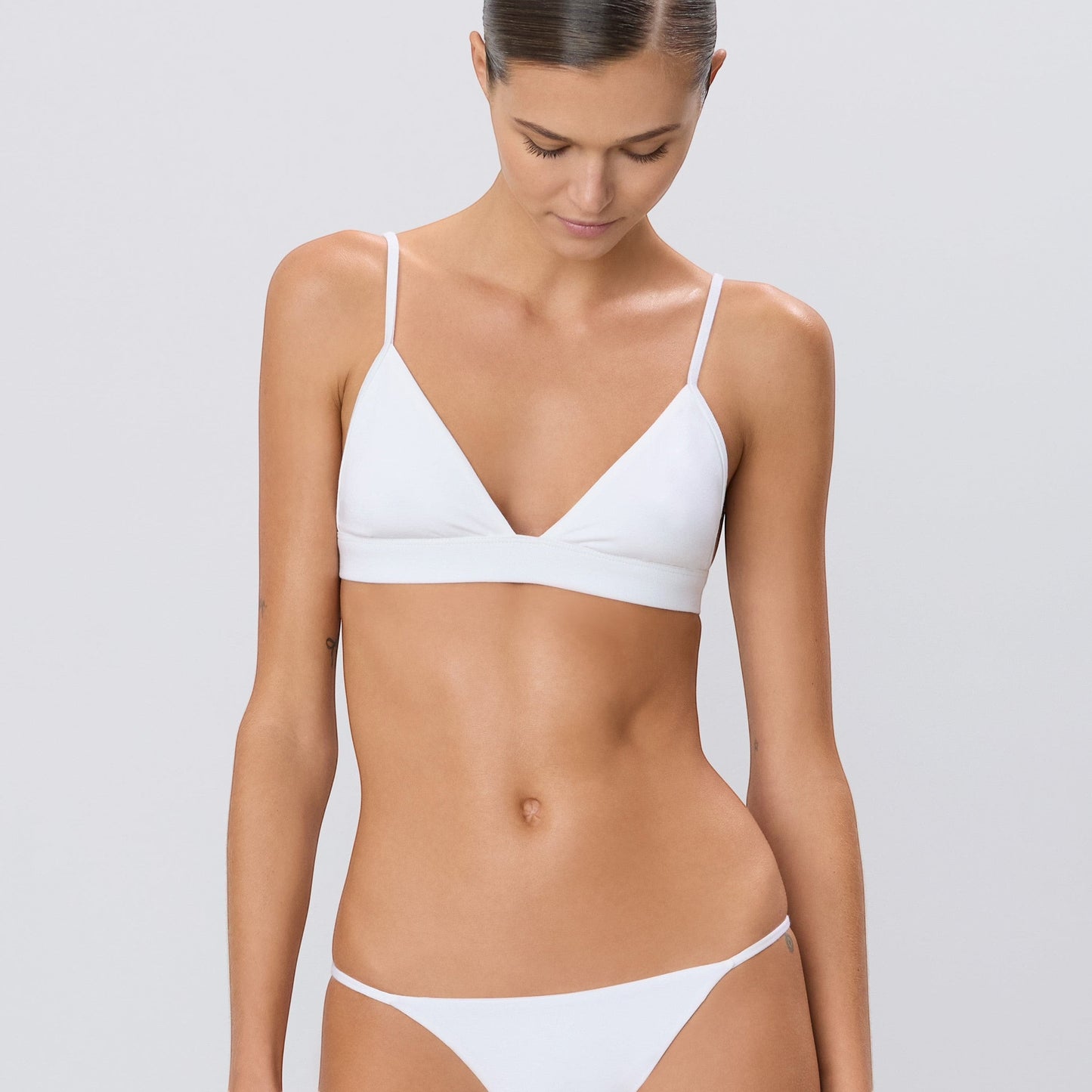 TRIANGLE BRA