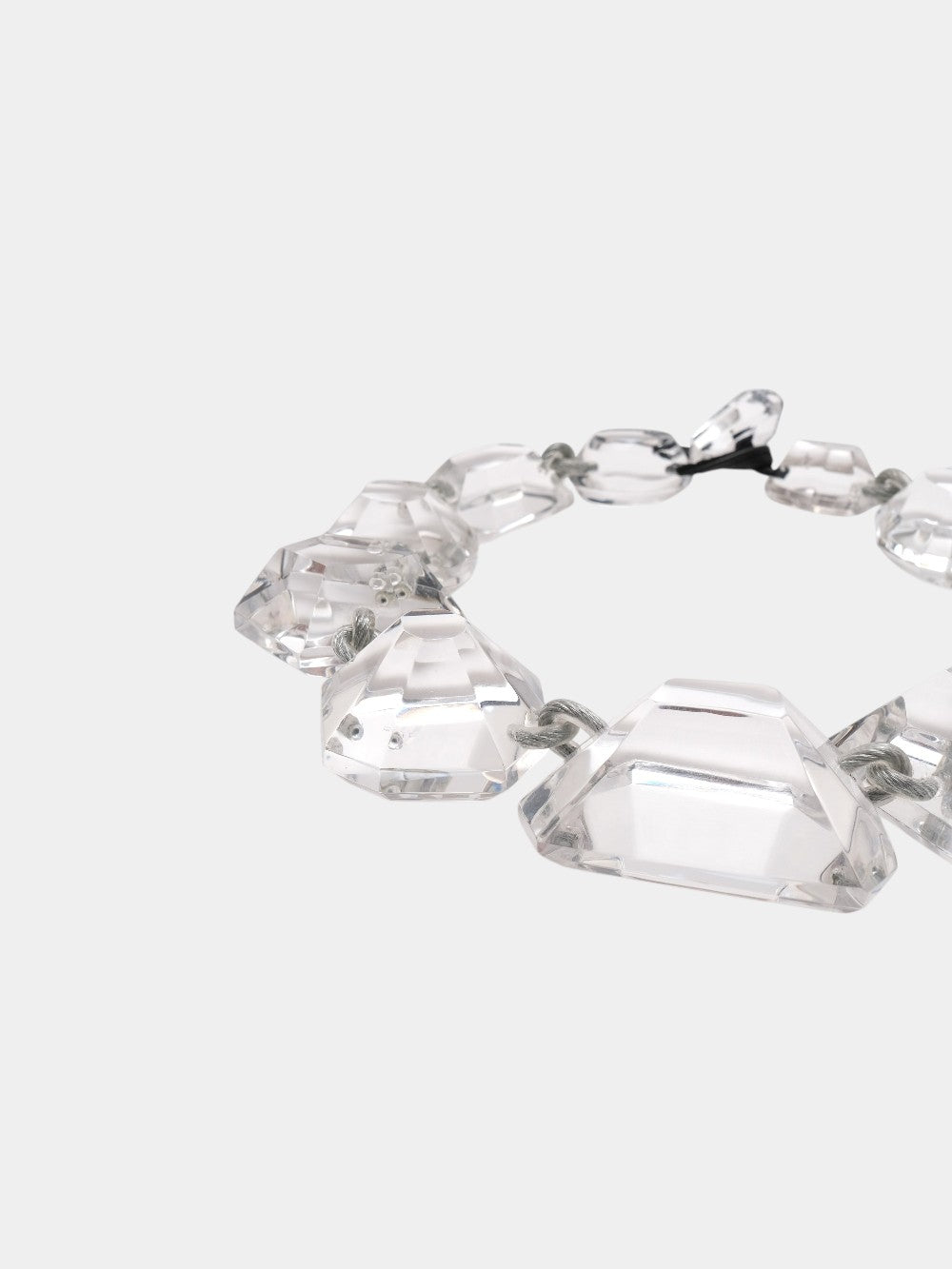 BINA NECKLACE