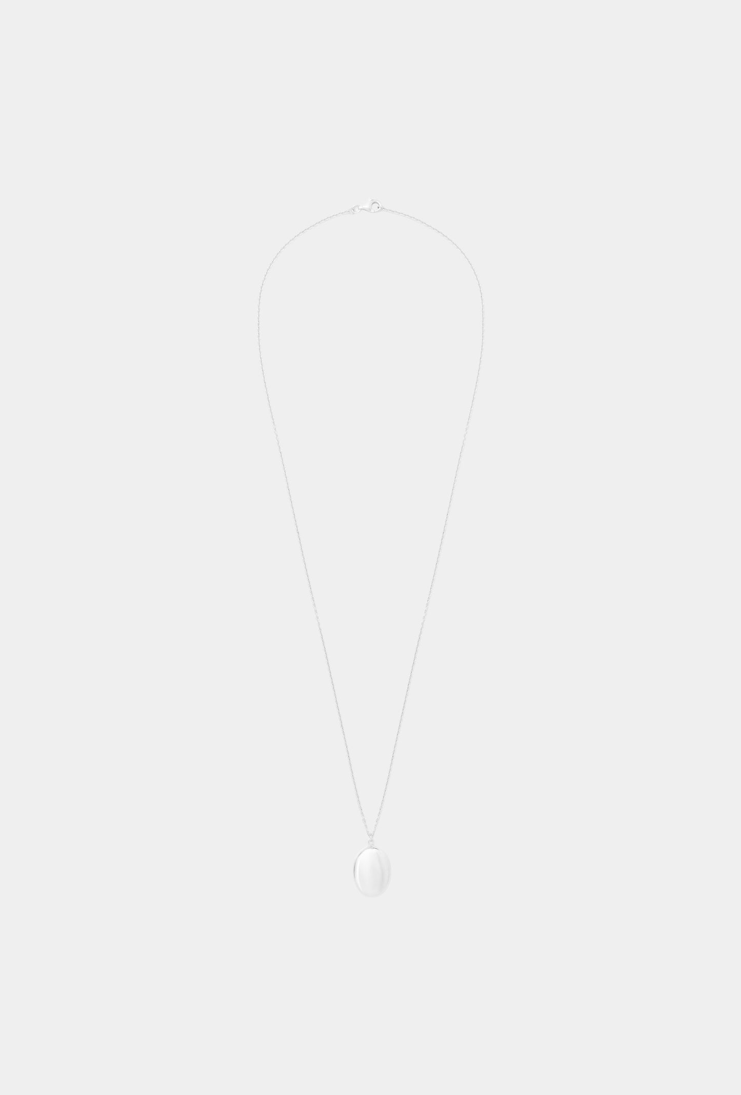 Collier médaillon CLOSETOSKIN classique en argent sterling avec une chaîne fine de 53 cm pour vos souvenirs.